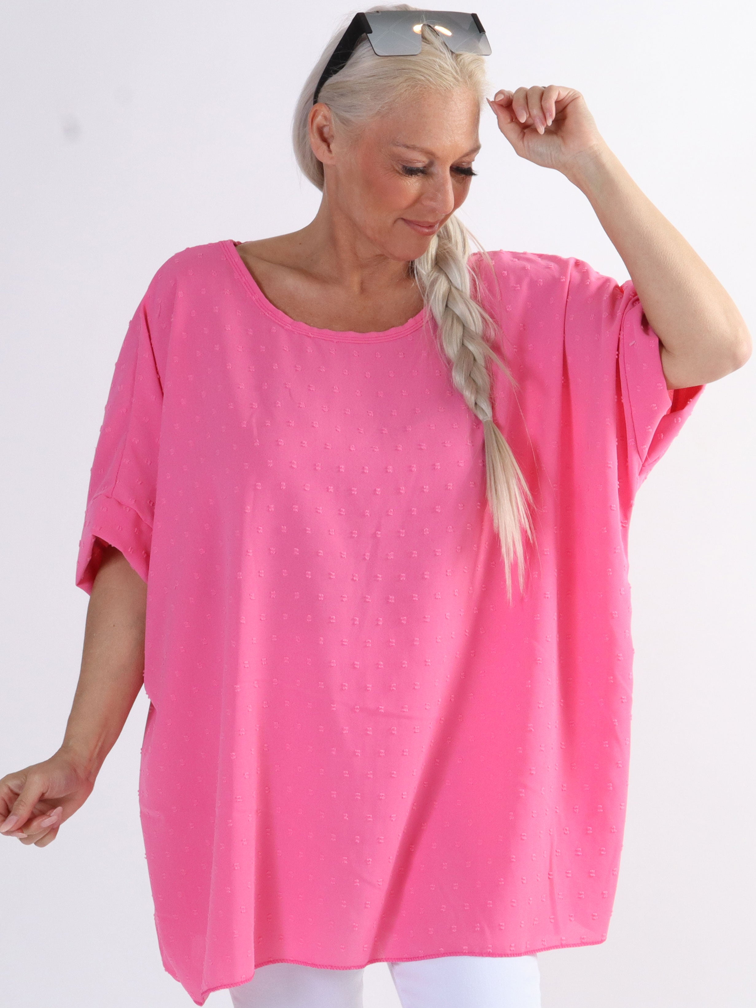 Mileah - Sød plus size bluse med prikket detaljer